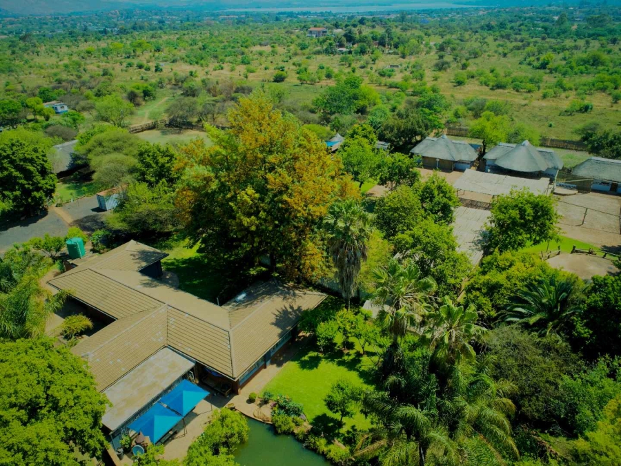 Commercial Property for Sale in Melodie North West